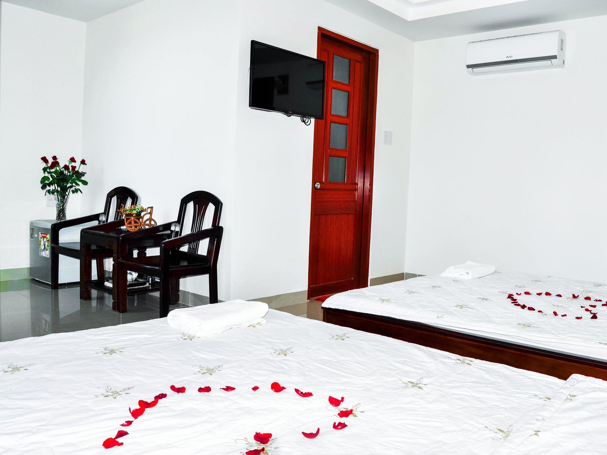 Thien Thanh Hotel - E Dragon Nha Trang Extérieur photo